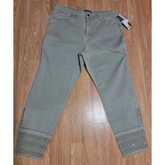 Frank Lyman Women Jeans XXL Sage Made in Canada New With Tag - Picture 1 of 8